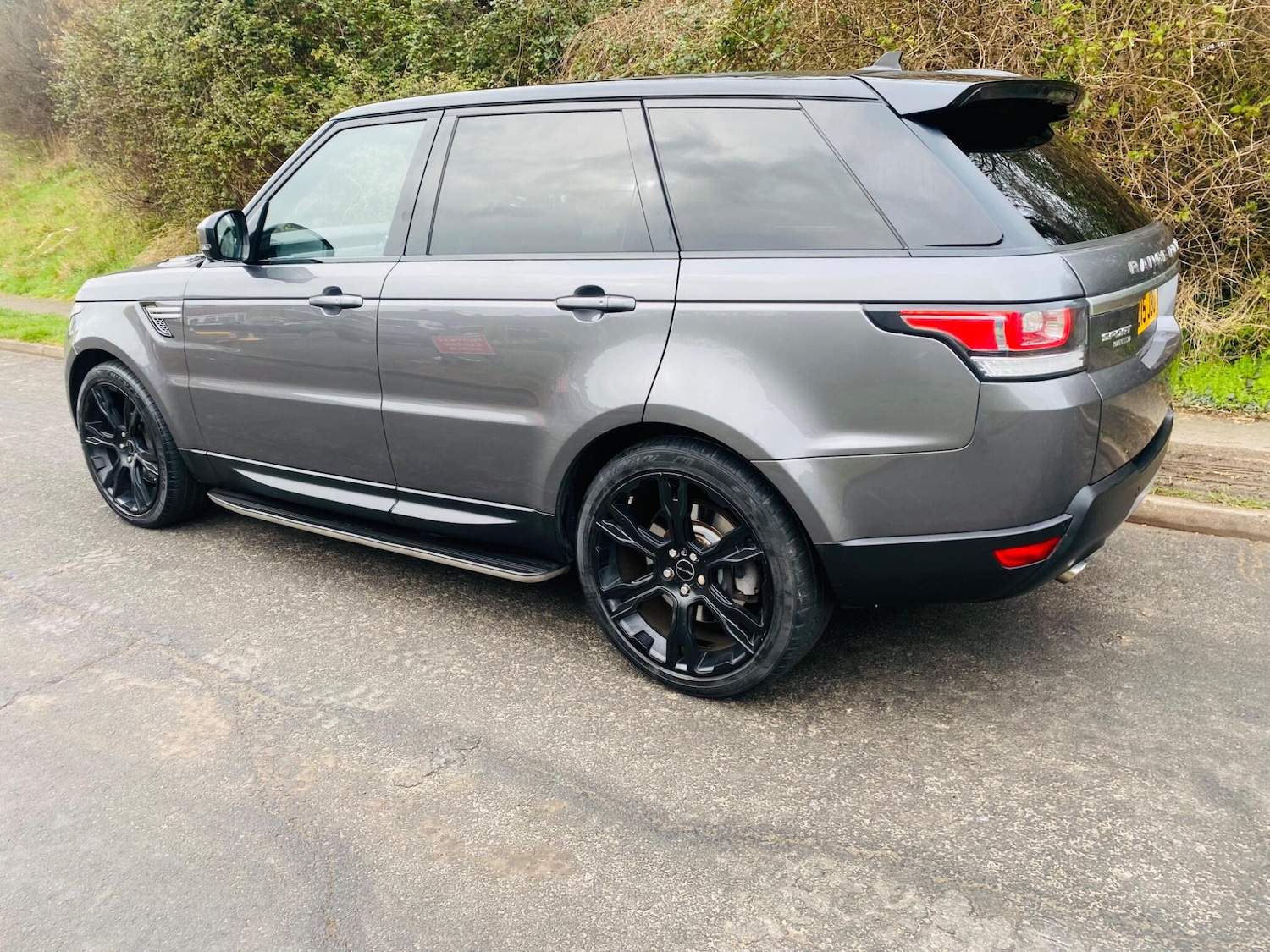 Used Land Rover Range Rover Sport 2015 for sale - 76648126: Photo 9