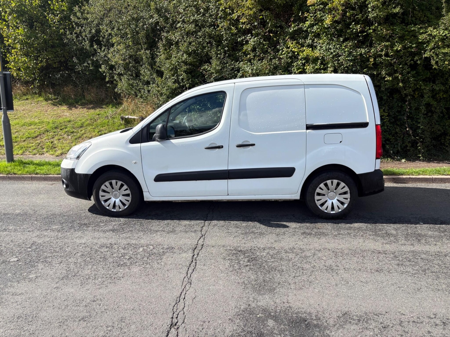 Used Citroen Berlingo 2014 for sale - 76581281: Photo 4