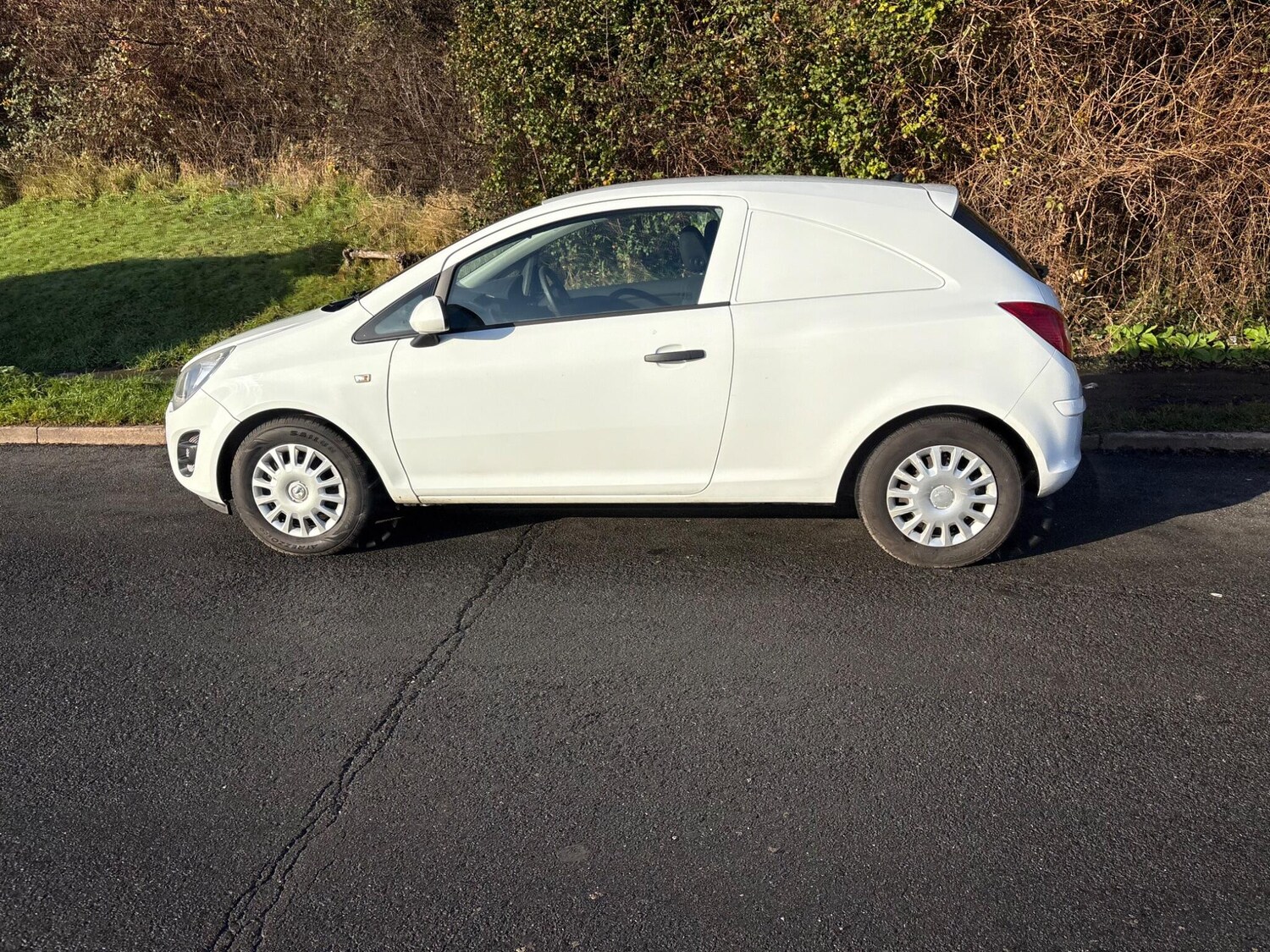 Used Vauxhall Corsa 2014 for sale - 76937650: Photo 40