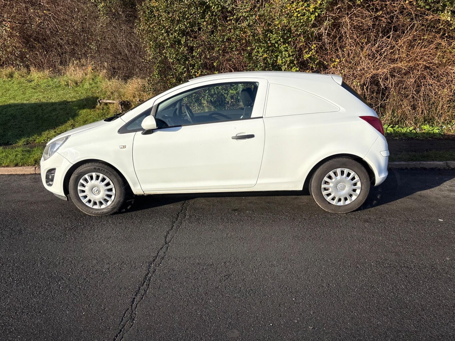 Used Vauxhall Corsa 2014 for sale - 76937650: Photo 47