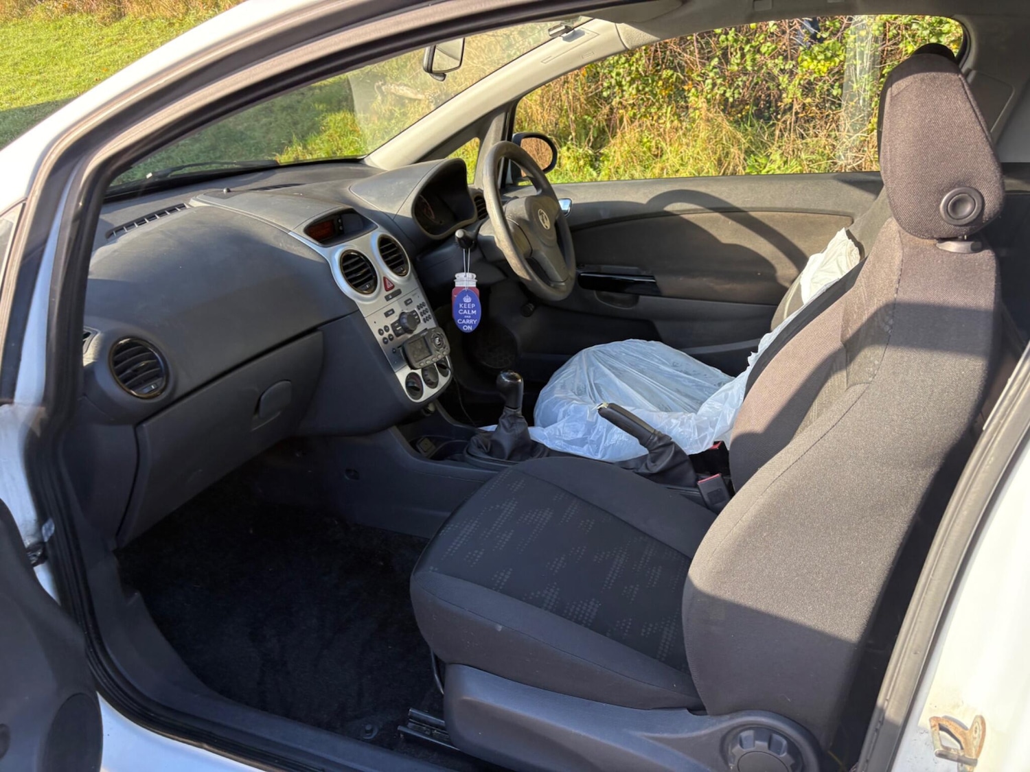 Used Vauxhall Corsa 2014 for sale - 76937650: Photo 71