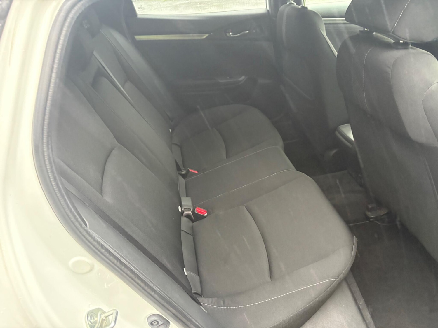 Used Honda Civic for sale - 76826970: Photo 16