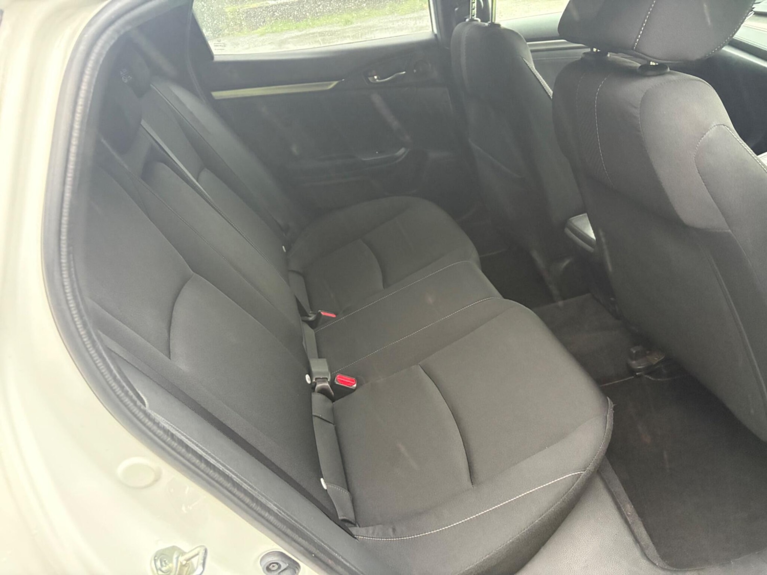 Used Honda Civic for sale - 76826970: Photo 18