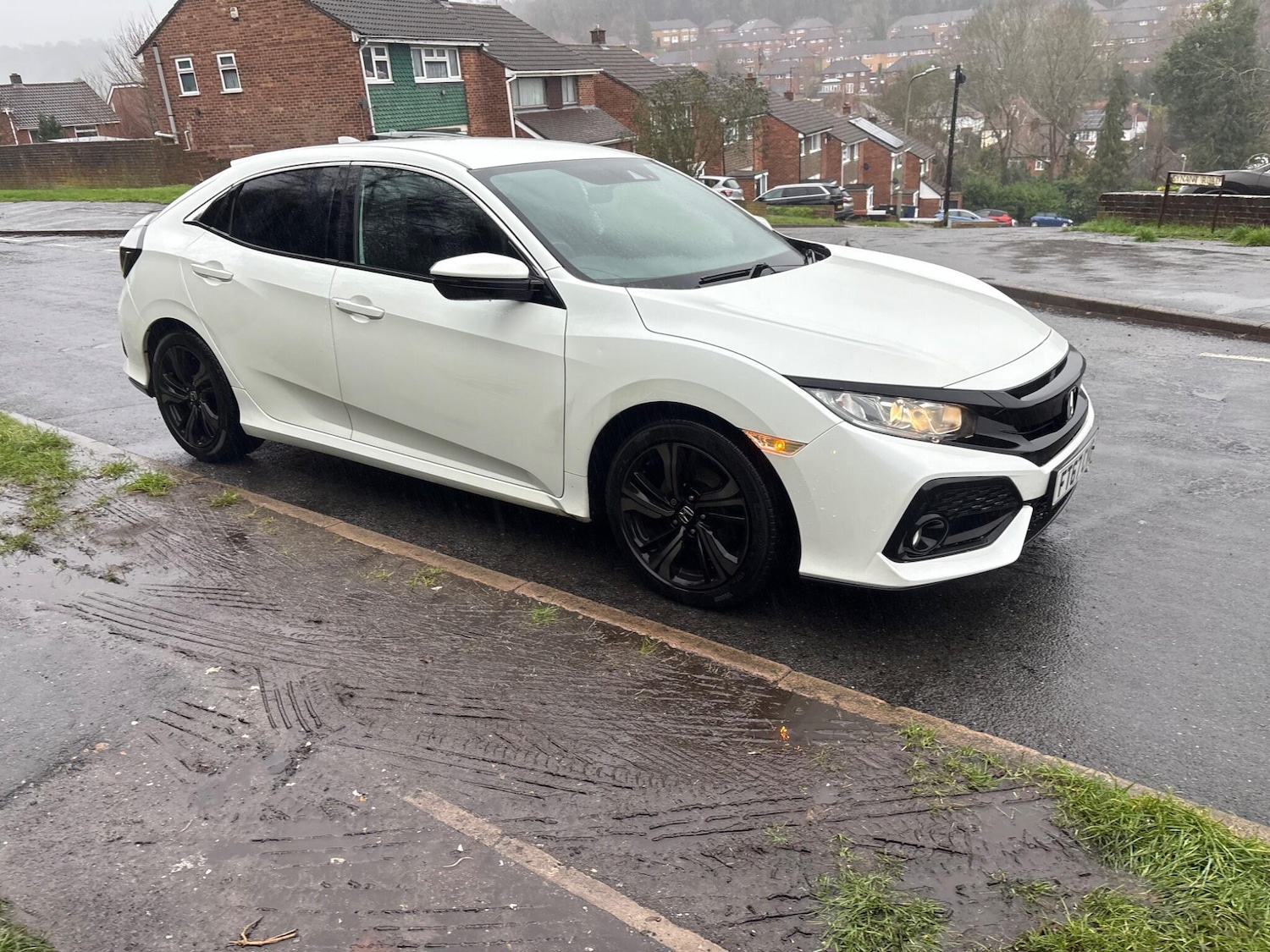 Used Honda Civic for sale - 76826970: Photo 34