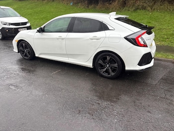 Used Honda Civic 2018 for sale - 76826970: Photo