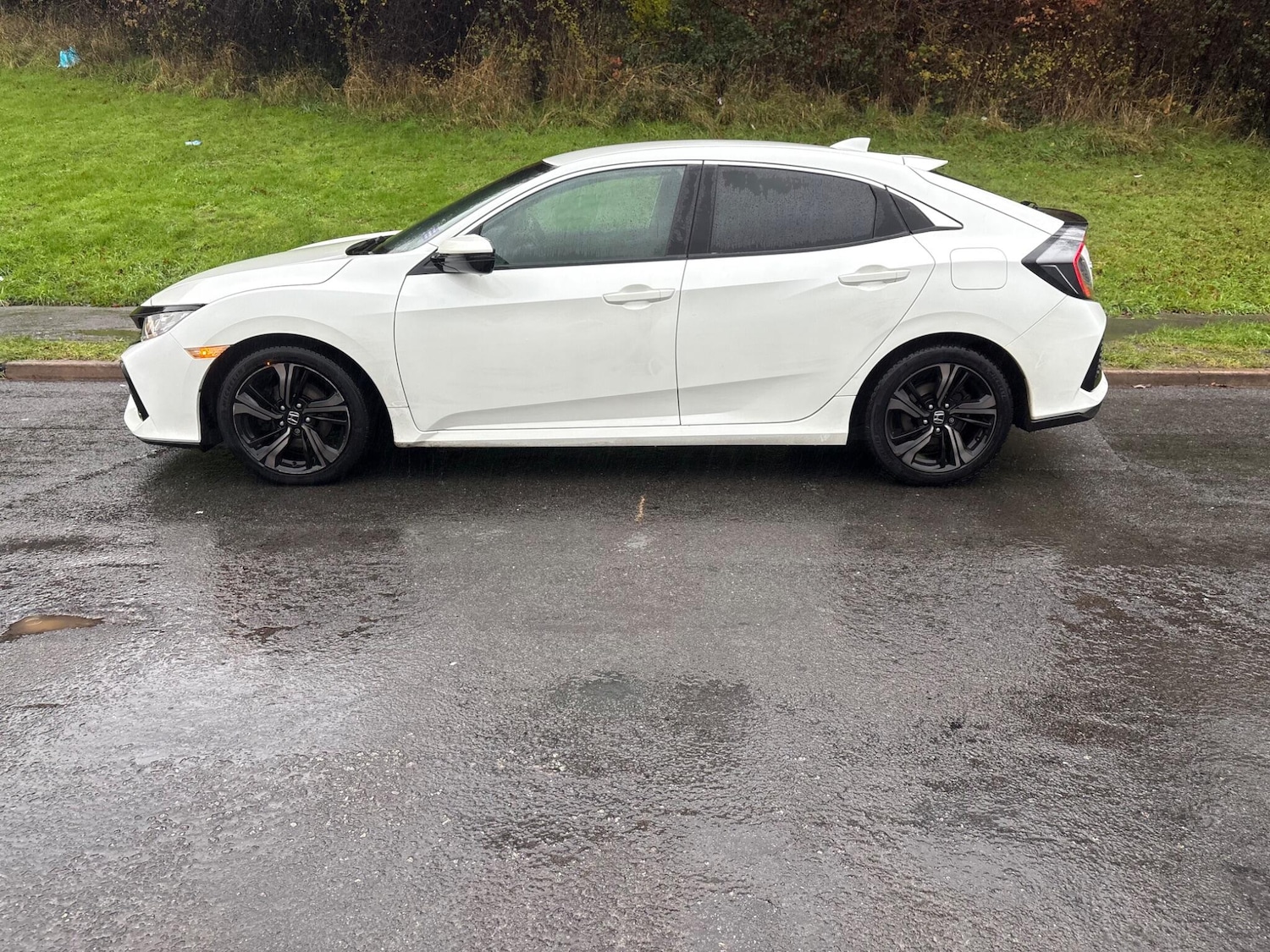 Used Honda Civic for sale - 76826970: Photo 85