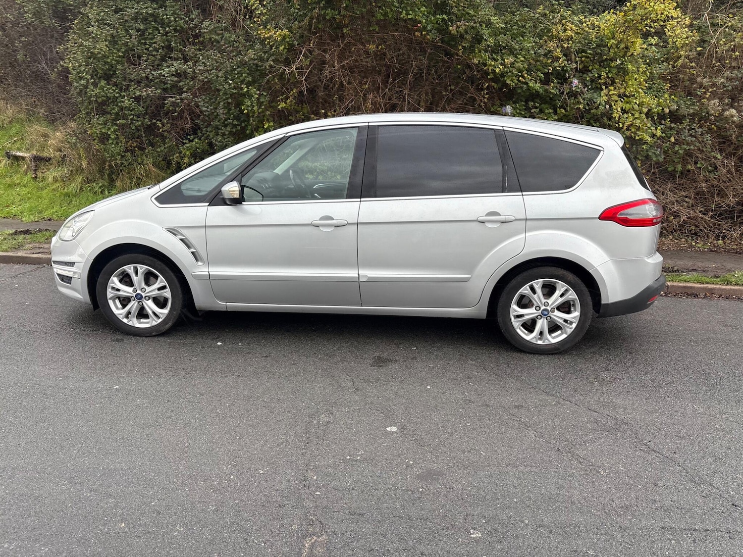 Used Ford S-Max 2012 for sale - 76851347: Photo 69