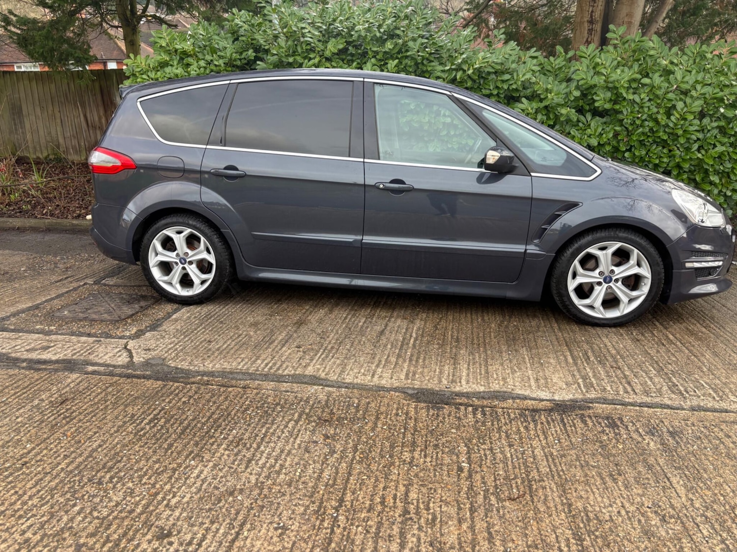 Used Ford S-Max 2015 for sale - 77565474: Photo 12
