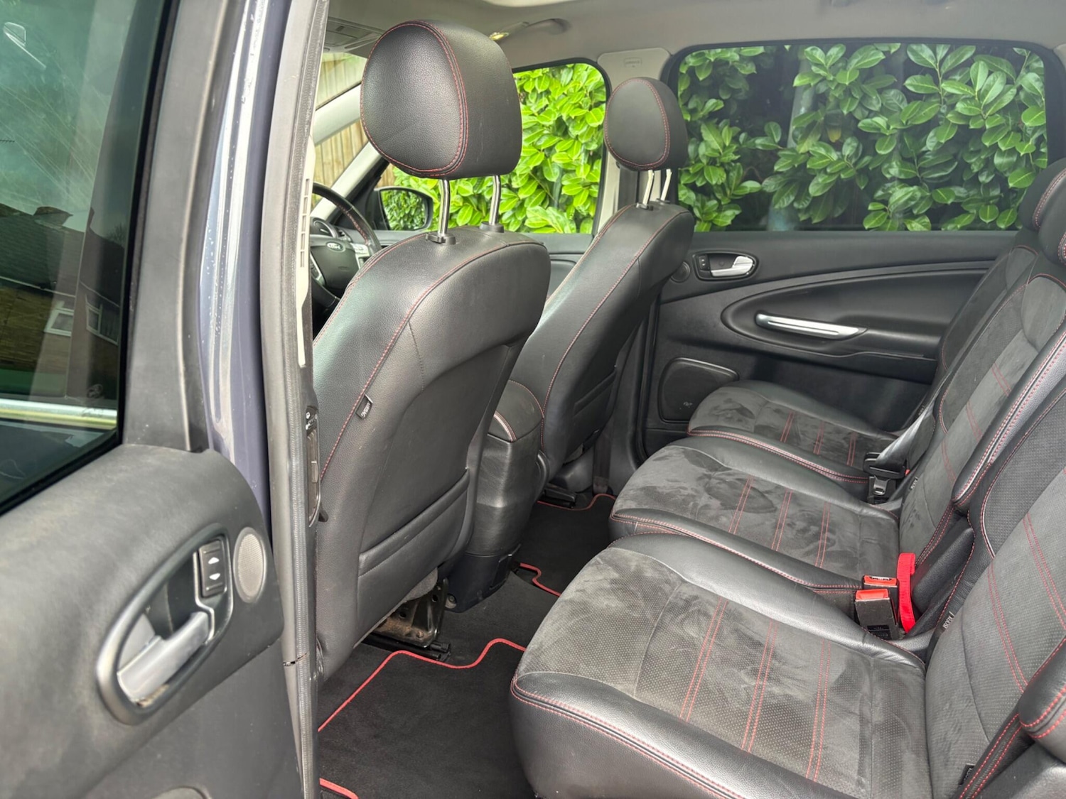 Used Ford S-Max 2015 for sale - 77565474: Photo 32