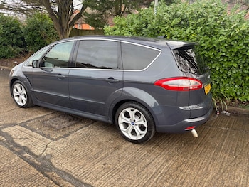 Used Ford S-Max 2015 for sale - 77565474: Photo