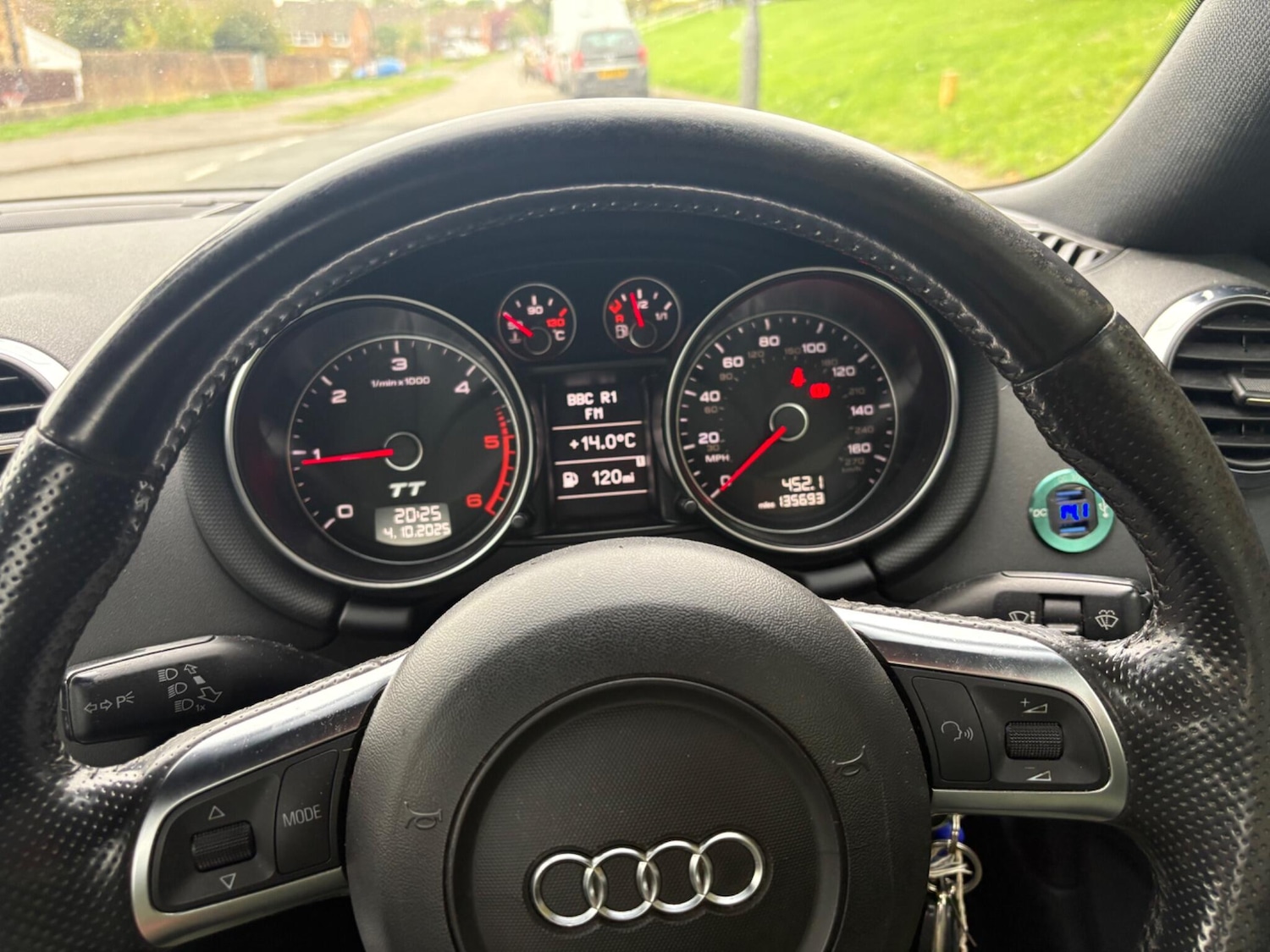 Used Audi TT 2010 for sale - 76717625: Photo 19