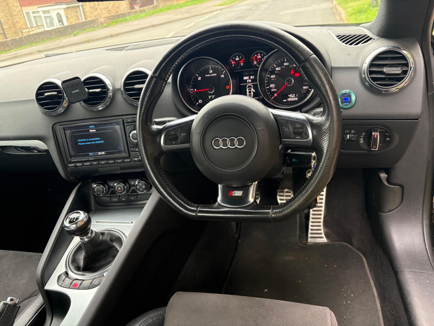 Used Audi TT 2010 for sale - 76717625: Photo 25