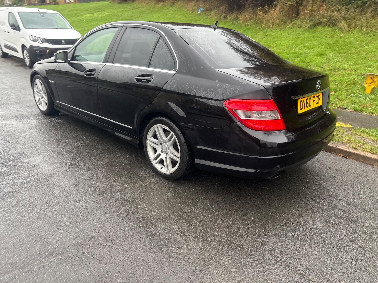Used Mercedes-Benz C Class 2010 for sale - 78029103: Photo 51