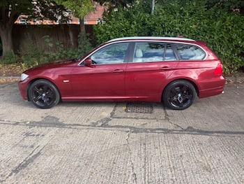 Used BMW 3 Series 2011 for sale - 79845352: Photo