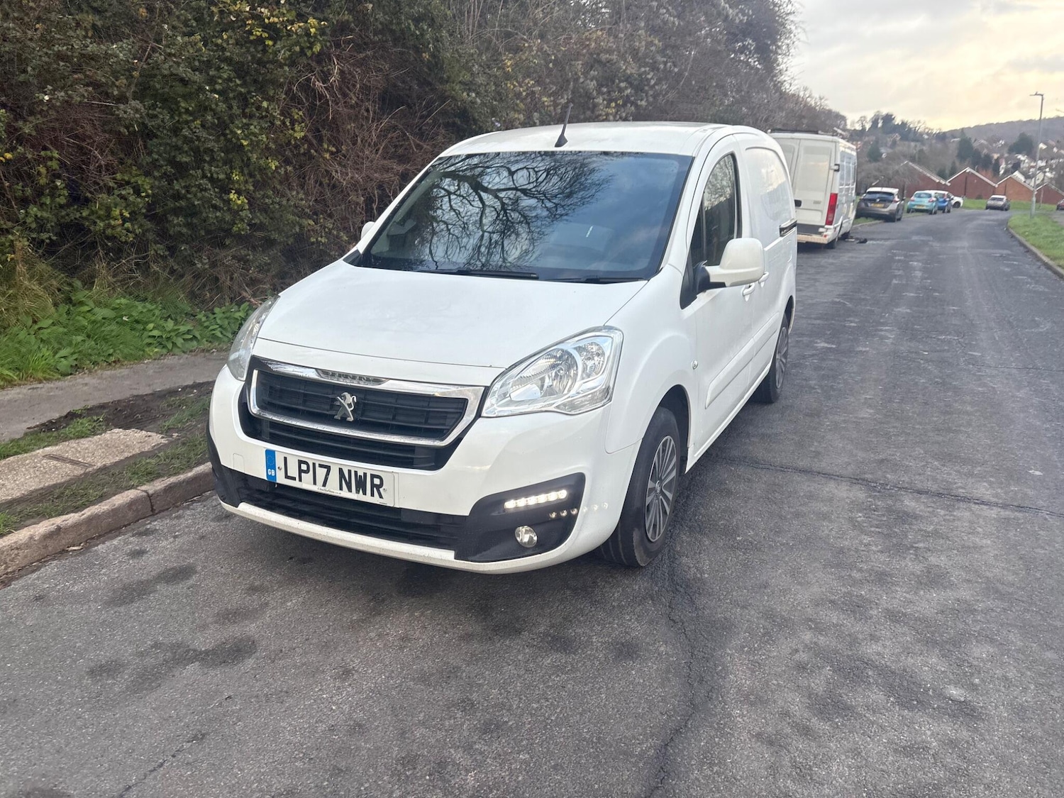 Used Peugeot Partner 2017 for sale - 76969096: Photo 36