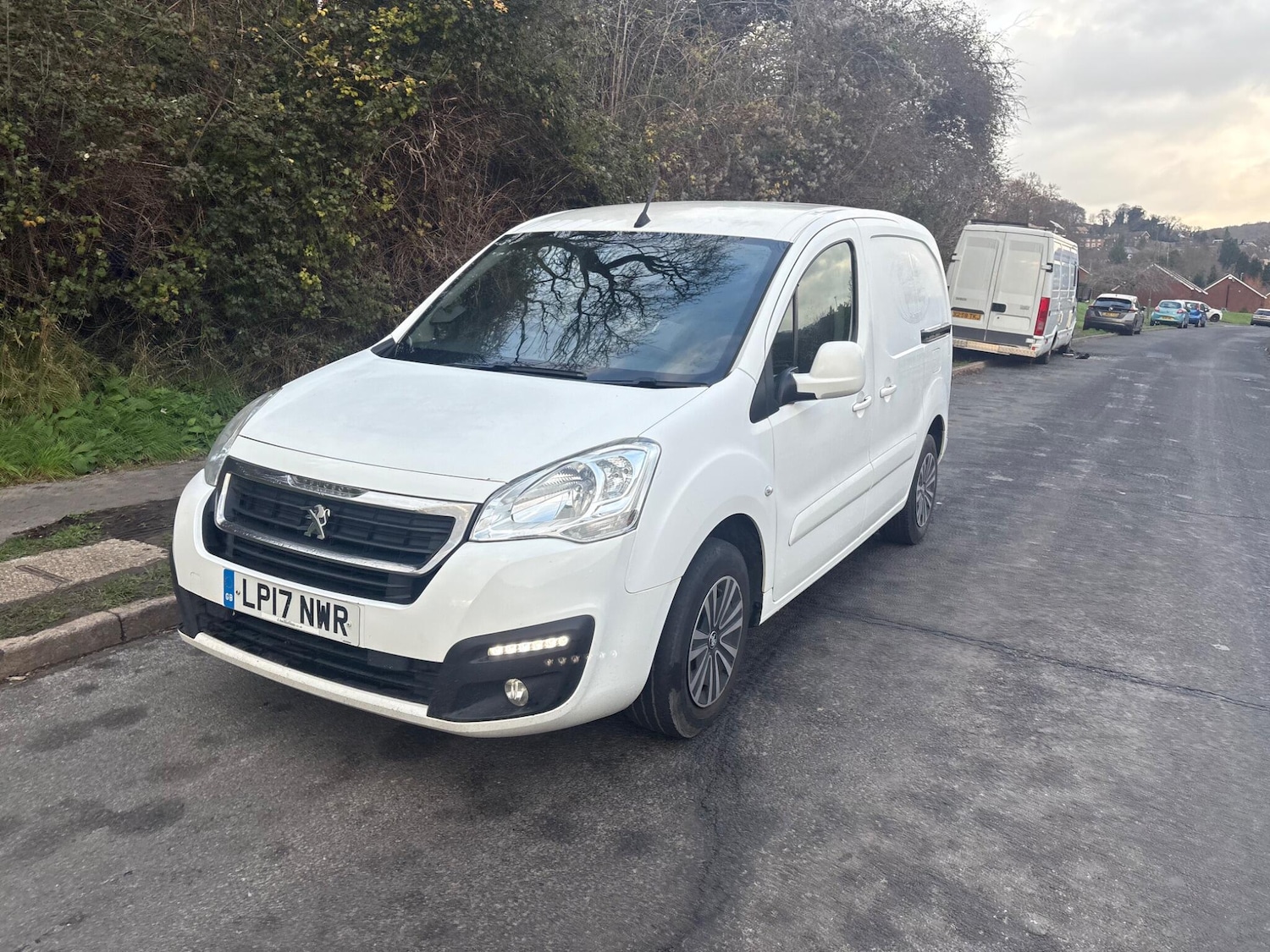 Used Peugeot Partner 2017 for sale - 76969096: Photo 44