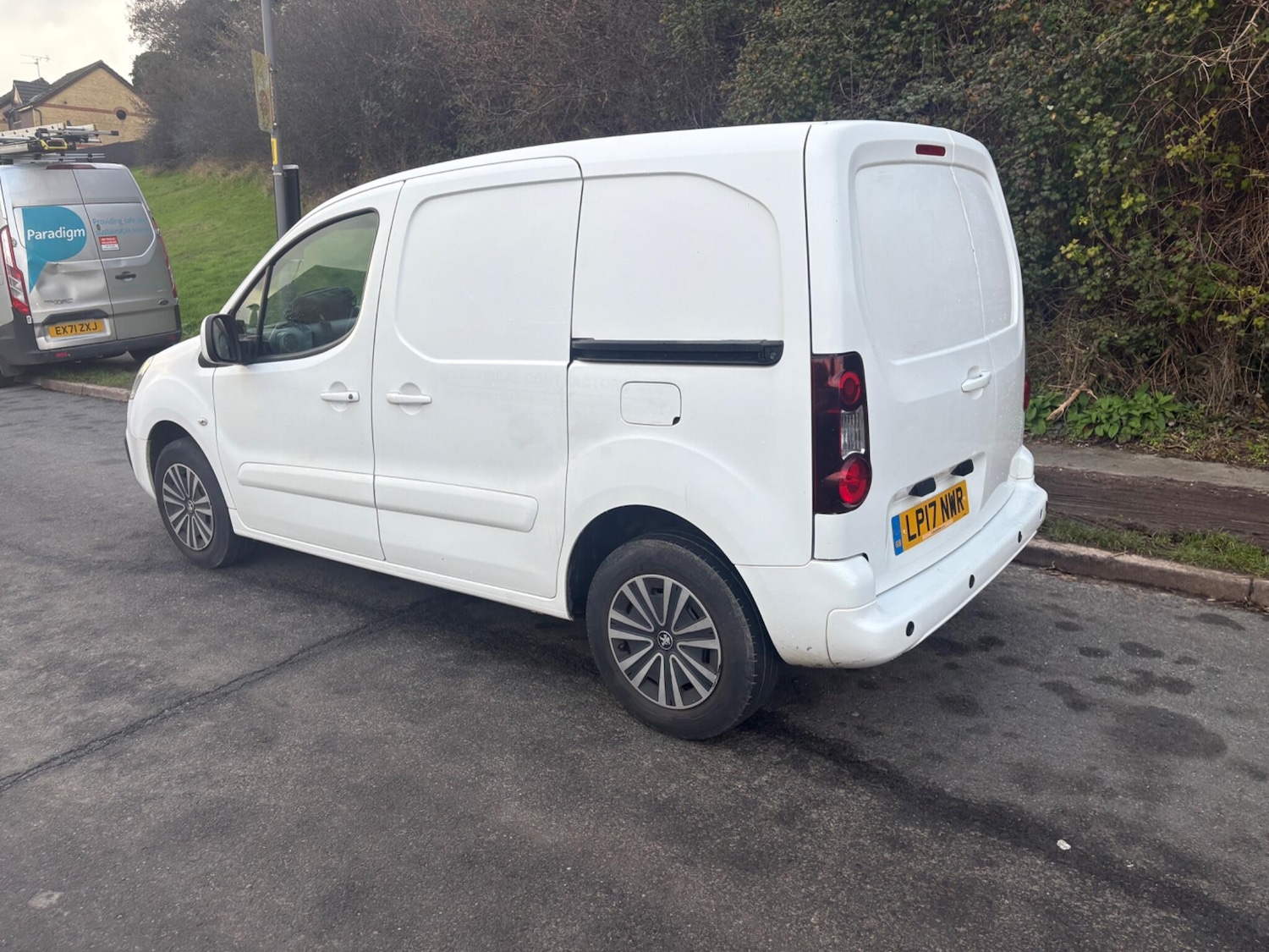 Used Peugeot Partner 2017 for sale - 76969096: Photo 46