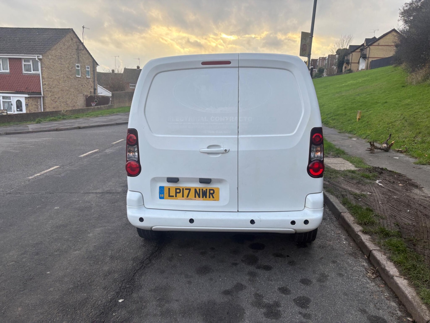 Used Peugeot Partner 2017 for sale - 76969096: Photo 47