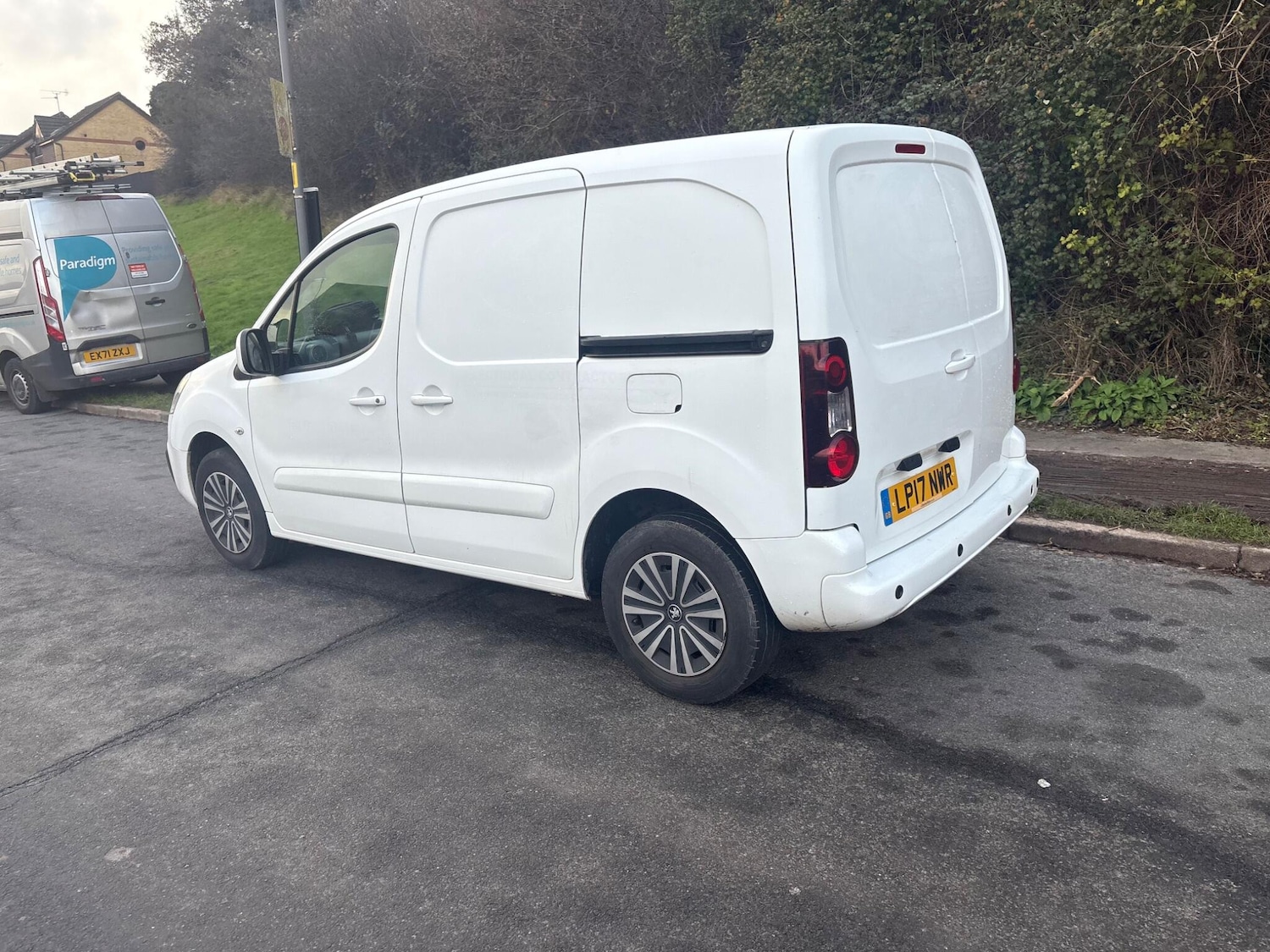 Used Peugeot Partner 2017 for sale - 76969096: Photo 48