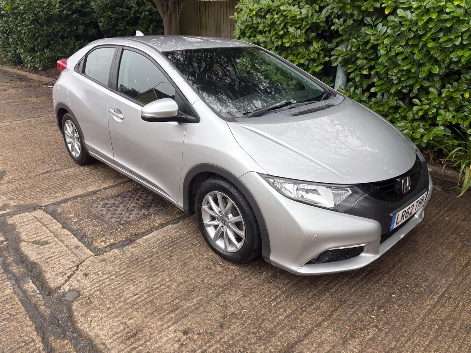 Used Honda Civic 2012 for sale - 77802560: Photo 40