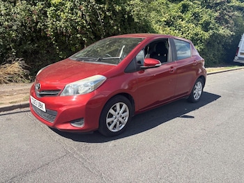 2013 (13) - 1.33 Dual VVT-i TR Euro 5 5dr