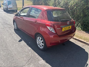 Used Toyota Yaris 2013 for sale - 75591472: Photo