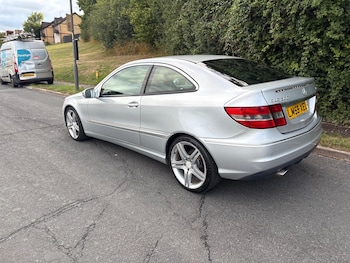 Used Mercedes-Benz CLC 2009 for sale - 75743146: Photo