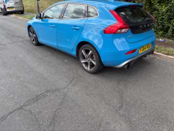 Used Volvo V40 2014 for sale - 75460946: Photo