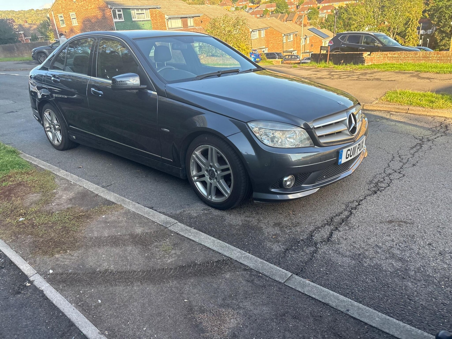 Used Mercedes-Benz C-Class 2011 for sale - 76100257: Photo 8