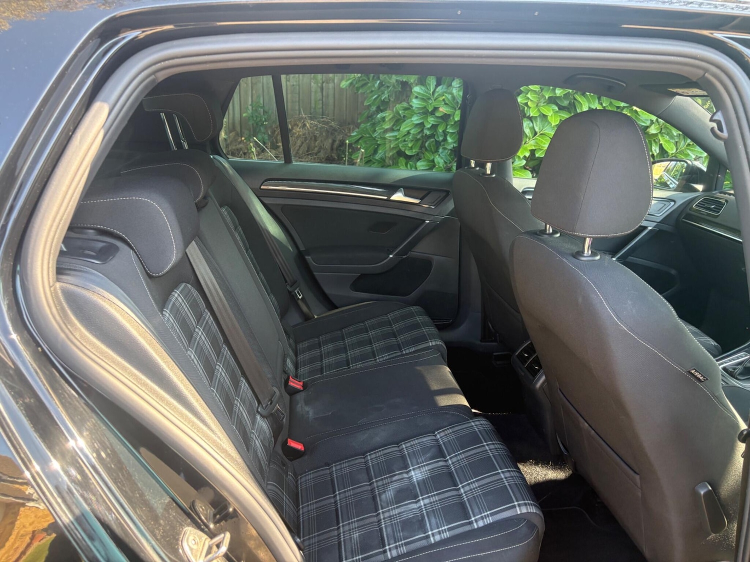 Used Volkswagen Golf 2016 for sale - 77971833: Photo 17