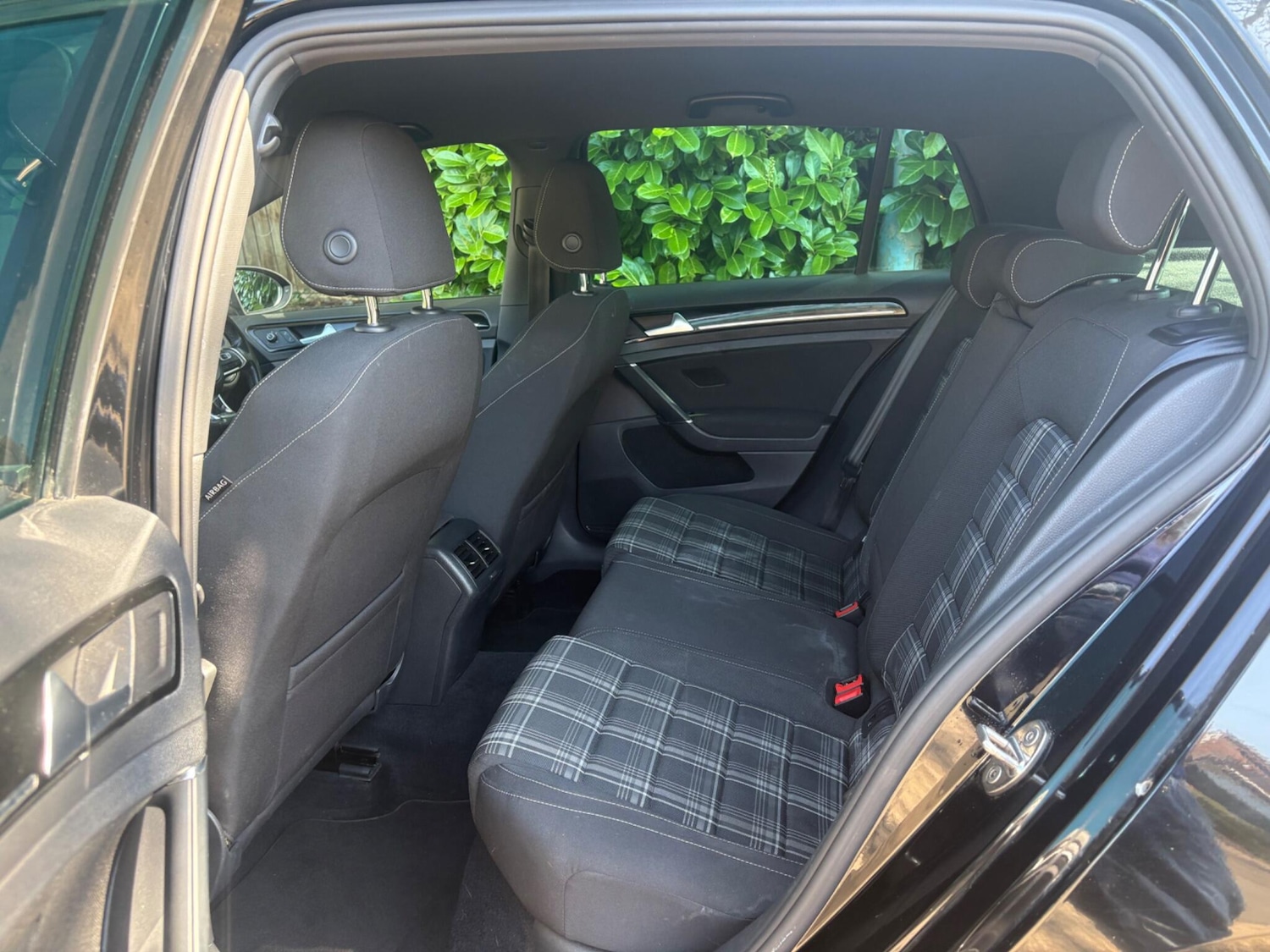 Used Volkswagen Golf 2016 for sale - 77971833: Photo 21