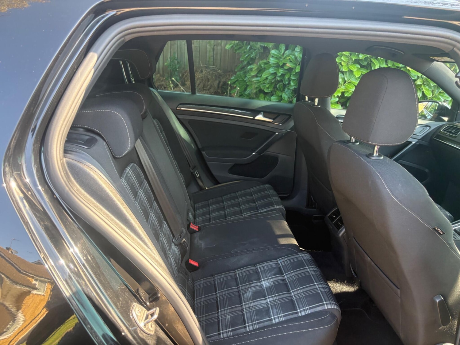 Used Volkswagen Golf 2016 for sale - 77971833: Photo 24