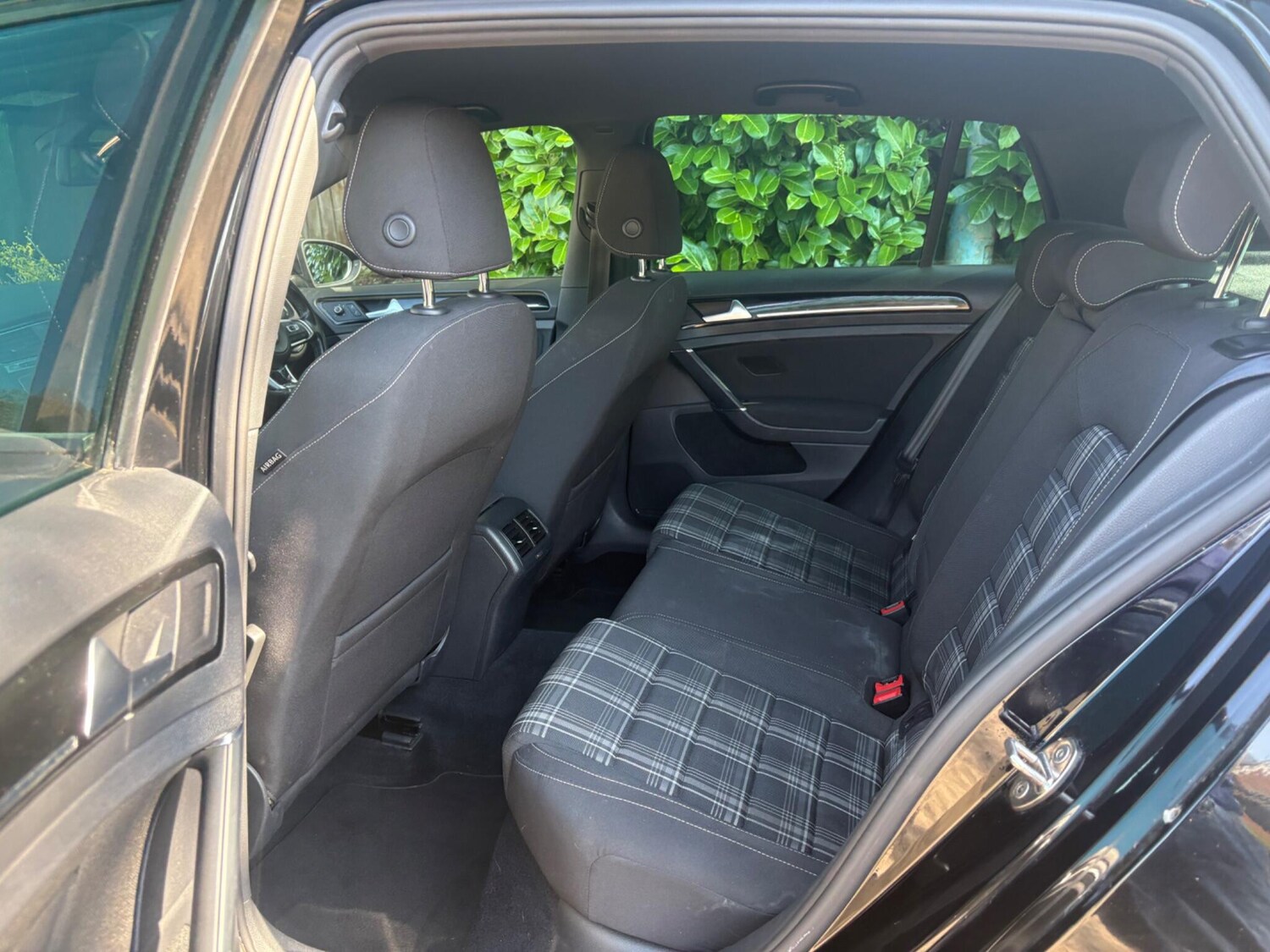 Used Volkswagen Golf 2016 for sale - 77971833: Photo 33