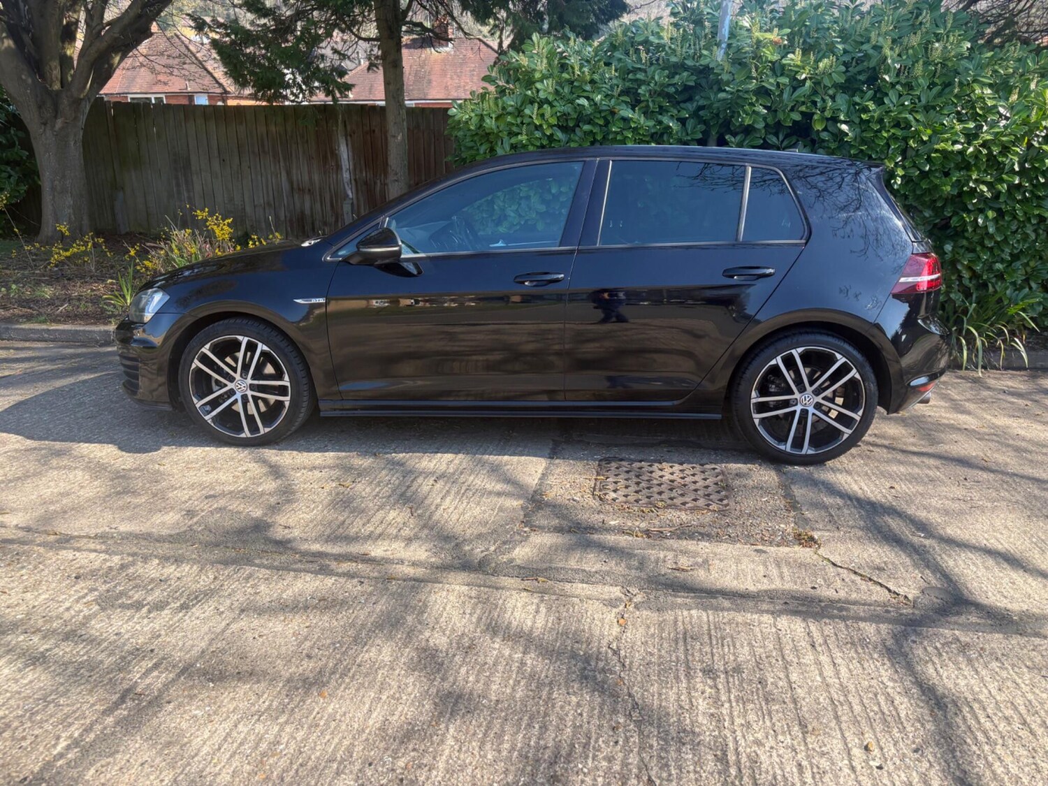 Used Volkswagen Golf 2016 for sale - 77971833: Photo 92