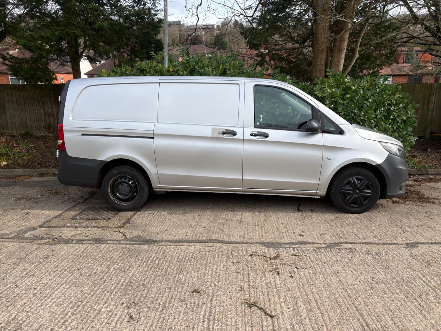 Used Mercedes-Benz Vito 2016 for sale - 77888737: Photo 13