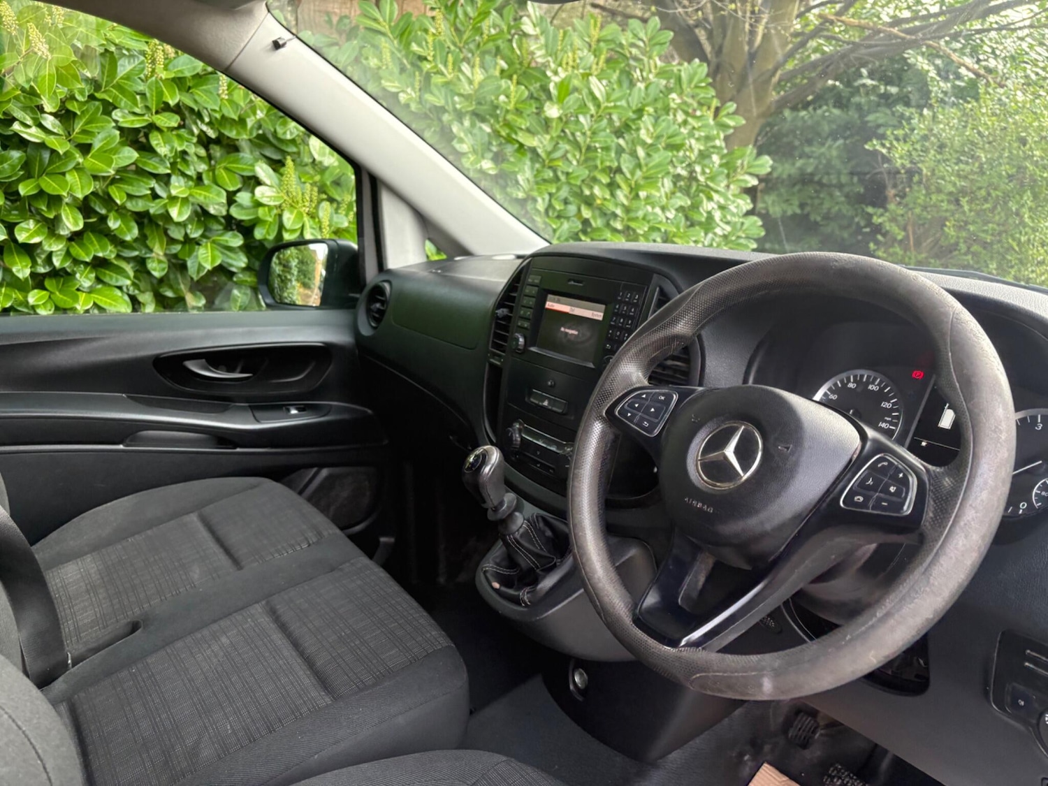 Used Mercedes-Benz Vito 2016 for sale - 77888737: Photo 27