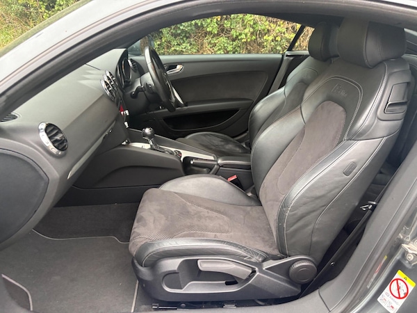 Used Audi TT 2011 for sale - 76273724: Photo 12