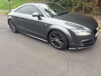 Used Audi TT 2011 for sale - 76273724: Photo 3