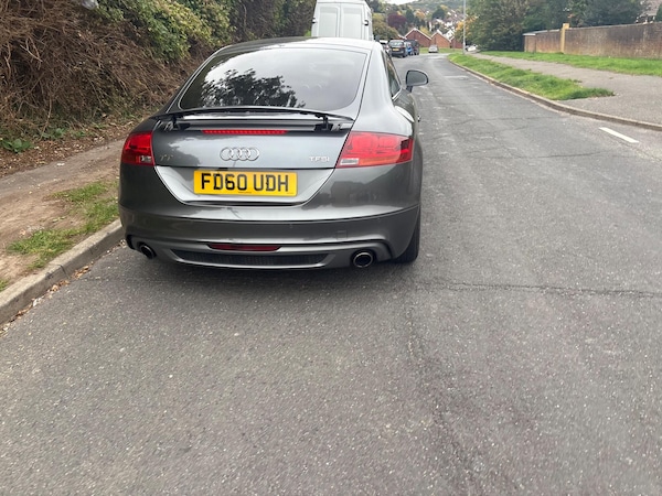 Used Audi TT 2011 for sale - 76273724: Photo 6