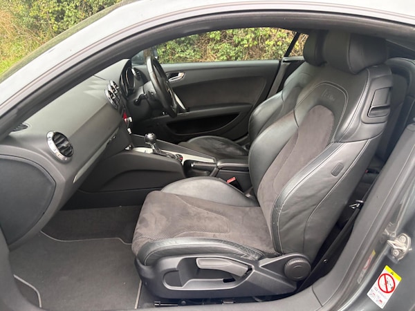 Used Audi TT 2011 for sale - 76273724: Photo 77