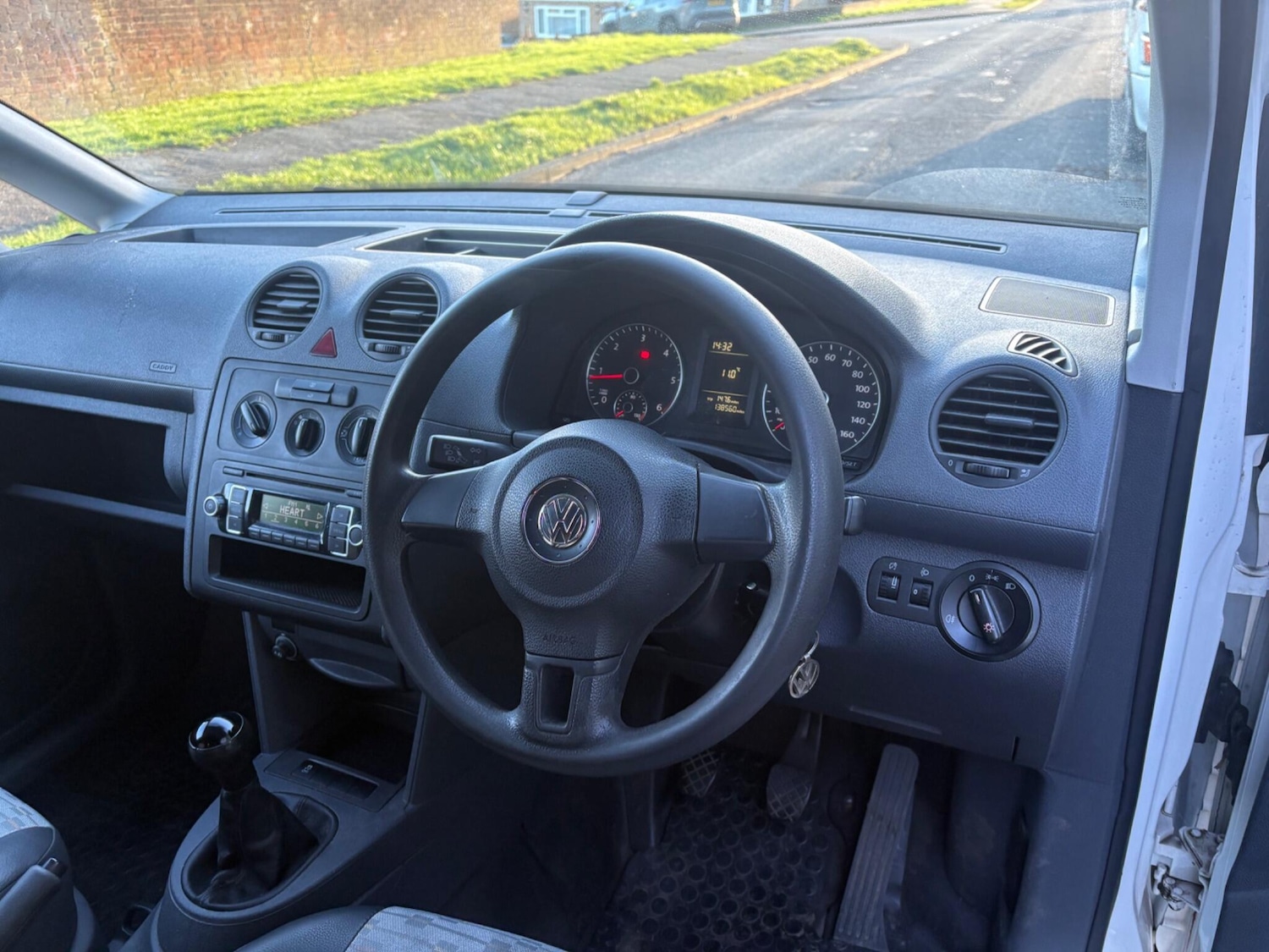 Used Volkswagen Caddy 2012 for sale - 76888931: Photo 15