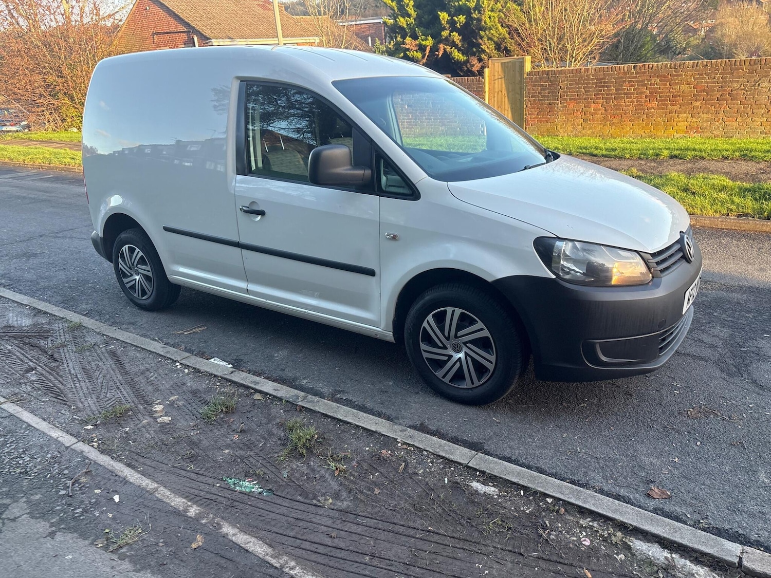 Used Volkswagen Caddy 2012 for sale - 76888931: Photo 69