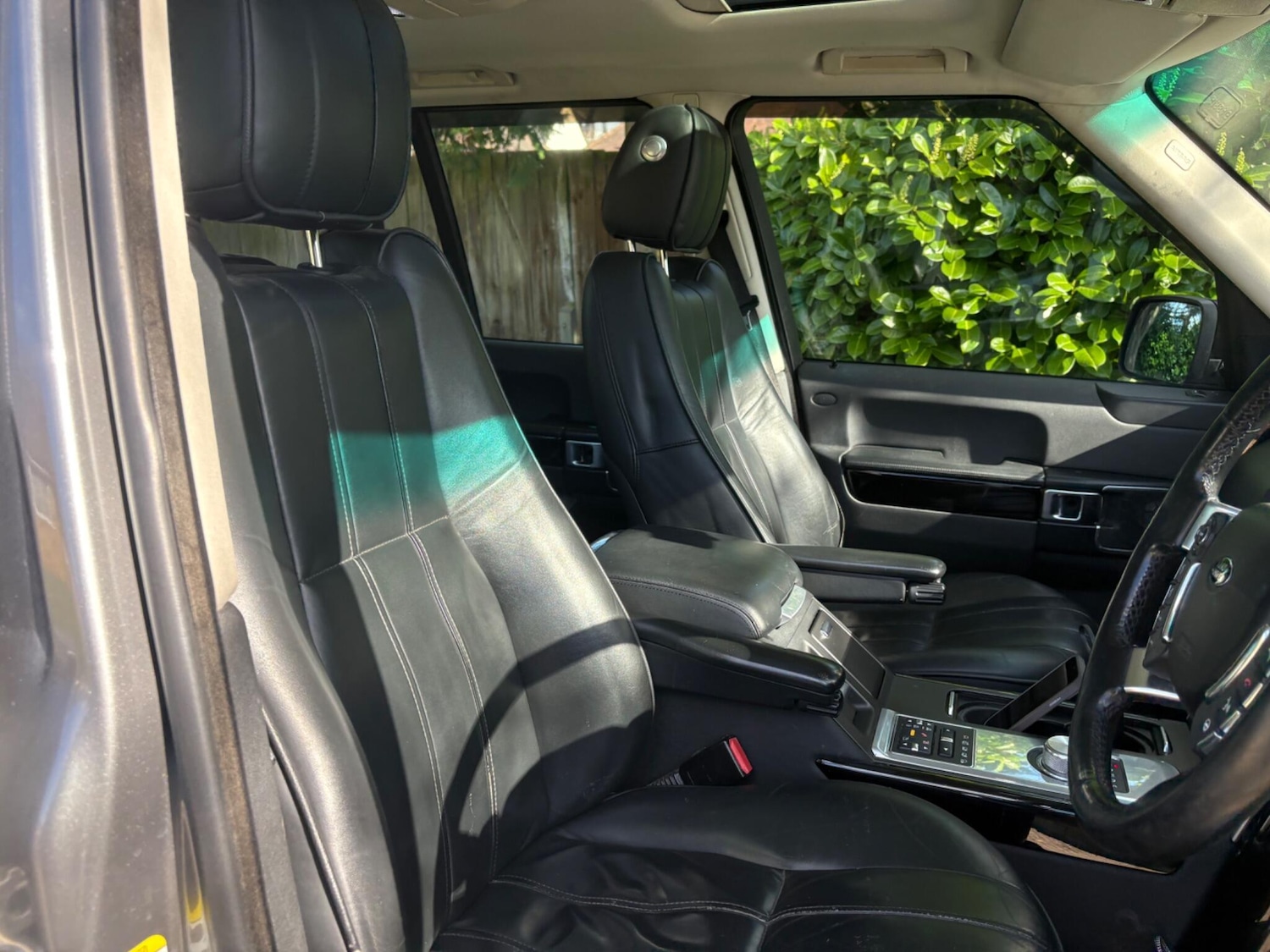 Used Land Rover Range Rover 2010 for sale - 78029050: Photo 16