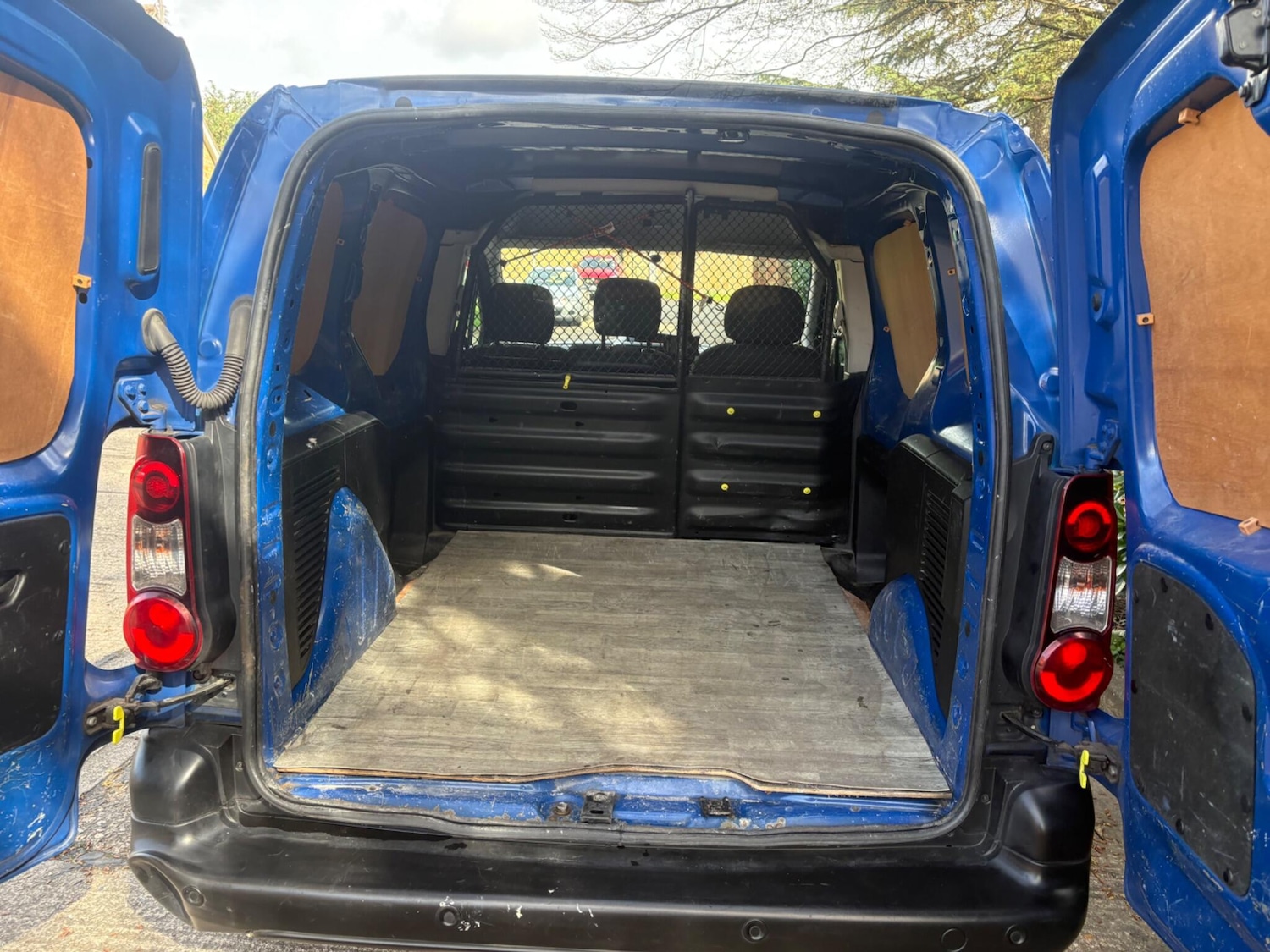 Used Peugeot Partner 2018 for sale - 77894012: Photo 15