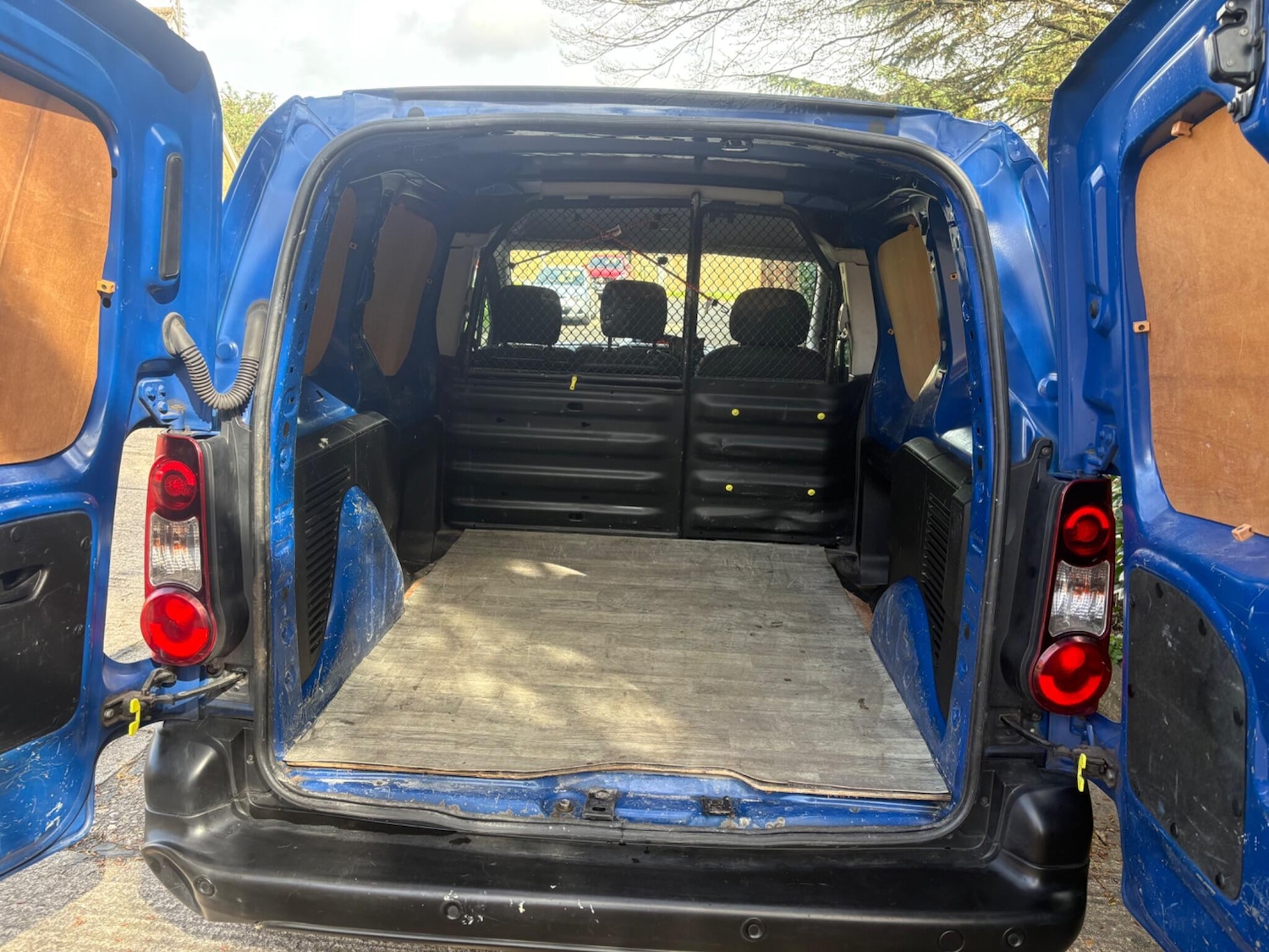 Used Peugeot Partner 2018 for sale - 77894012: Photo 18