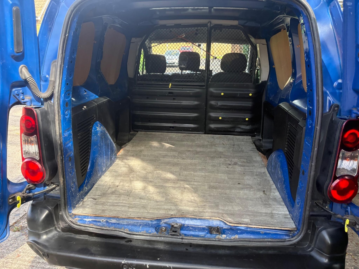 Used Peugeot Partner 2018 for sale - 77894012: Photo 26