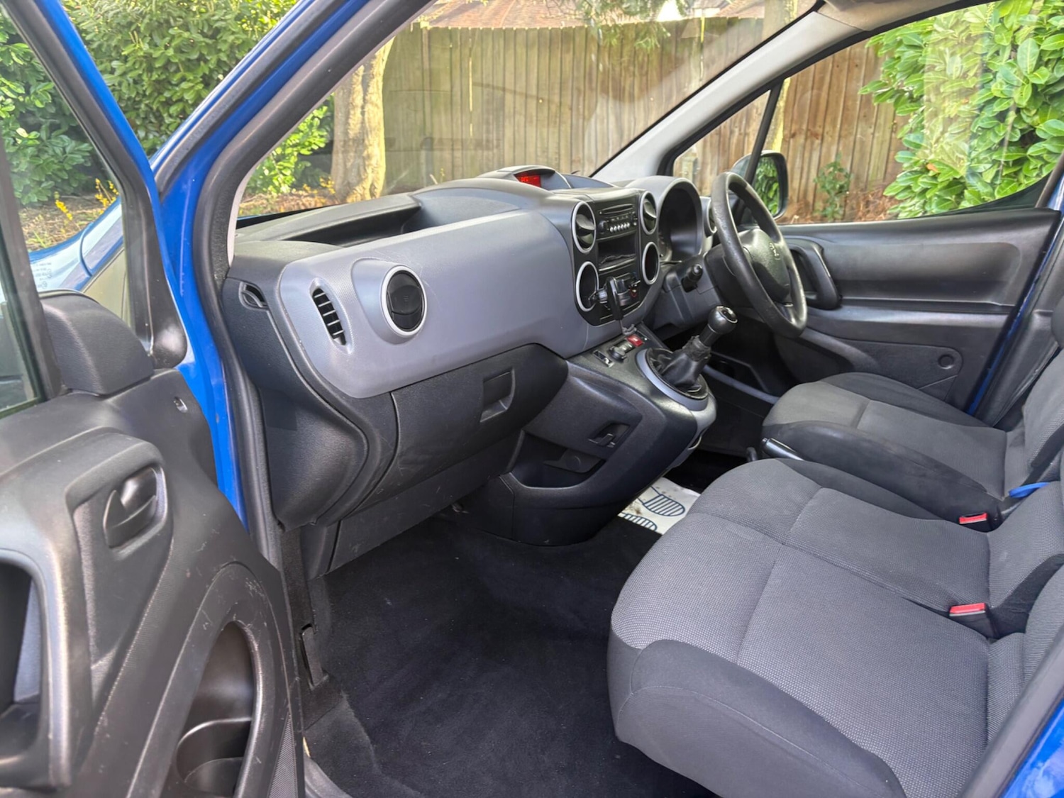 Used Peugeot Partner 2018 for sale - 77894012: Photo 29