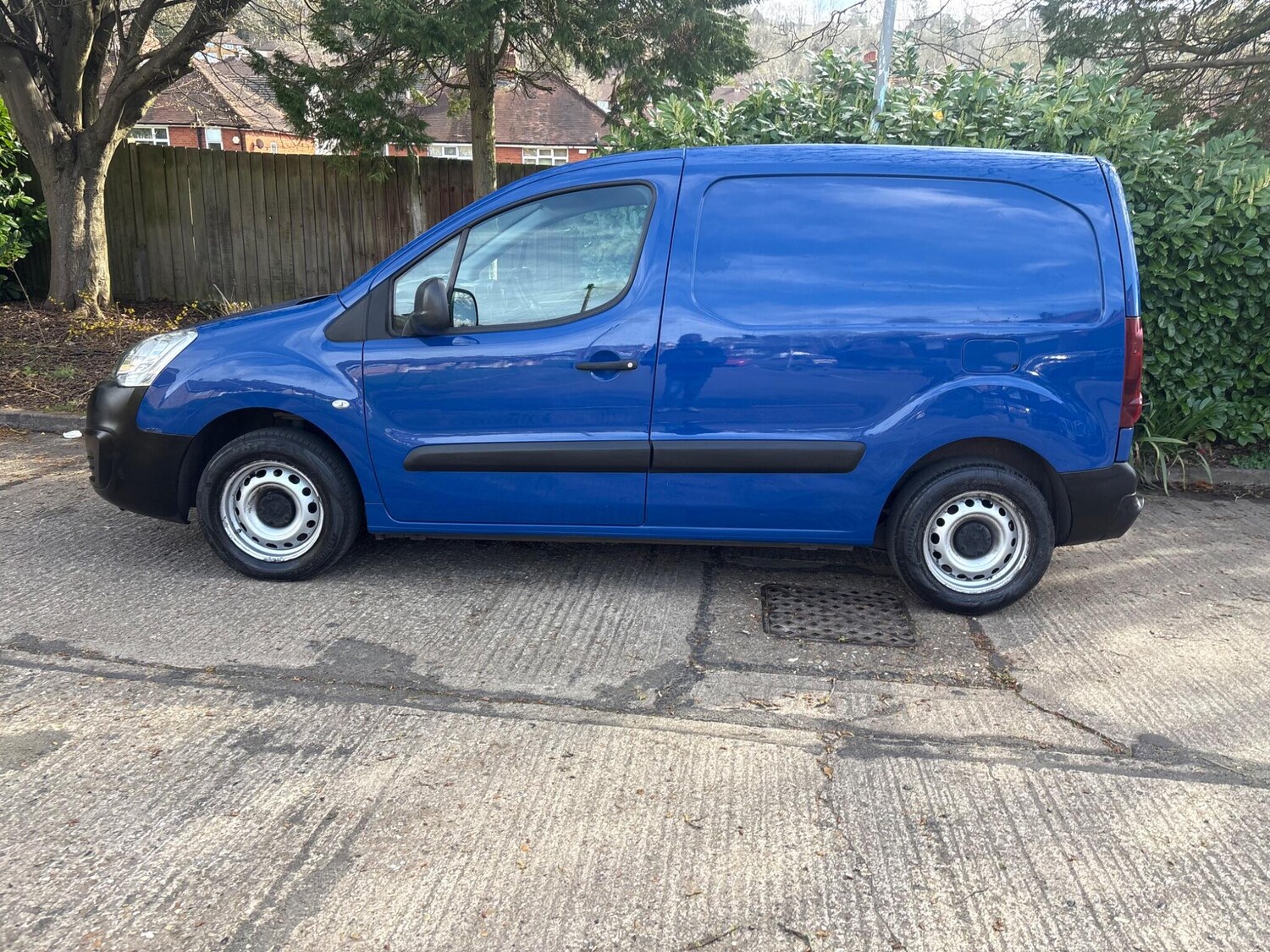 Used Peugeot Partner 2018 for sale - 77894012: Photo 46