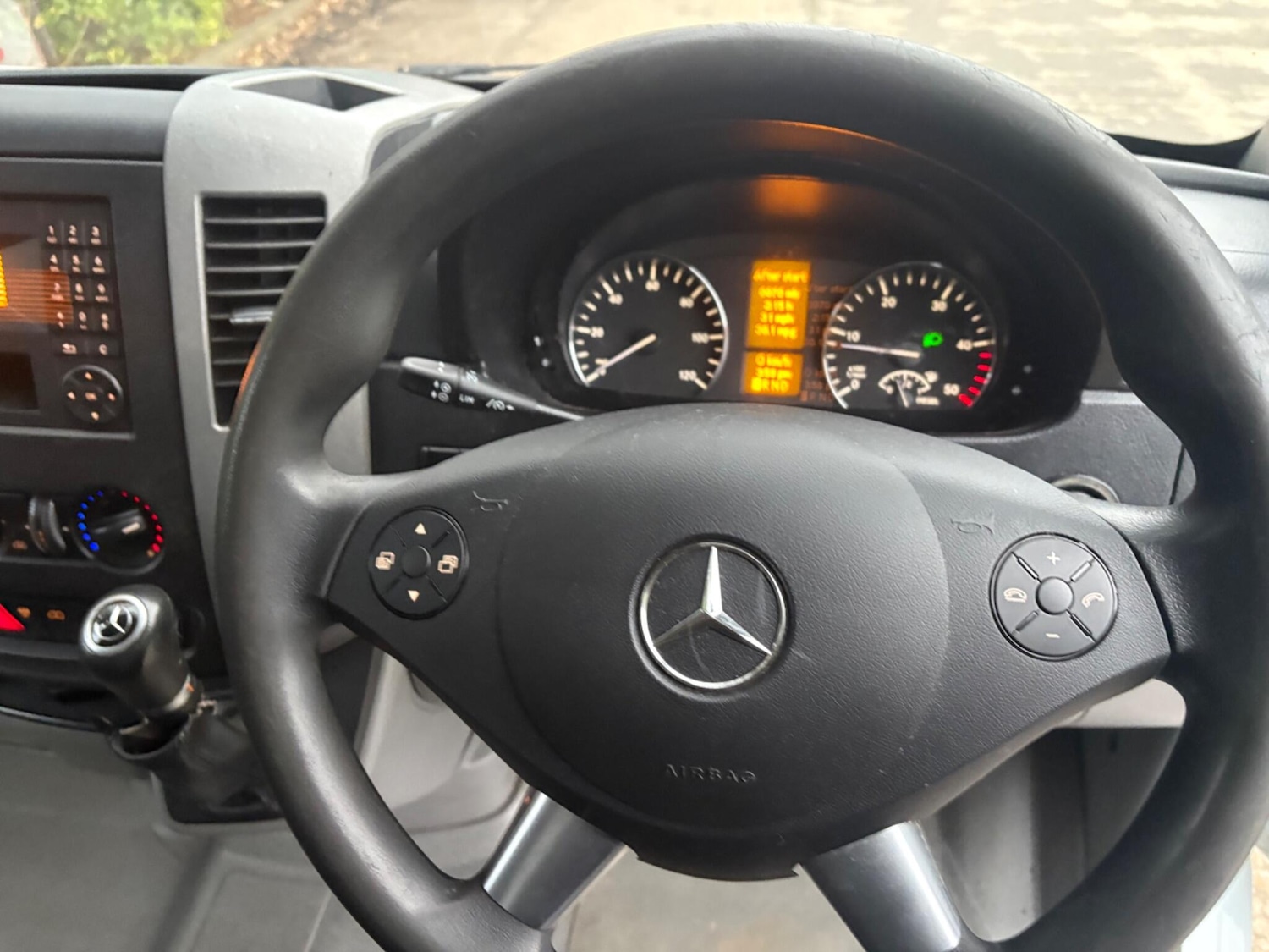 Used Mercedes-Benz Sprinter 2015 for sale - 77051001: Photo 18