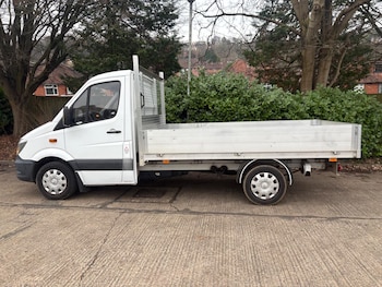 Used Mercedes-Benz Sprinter 2015 for sale - 77051001: Photo